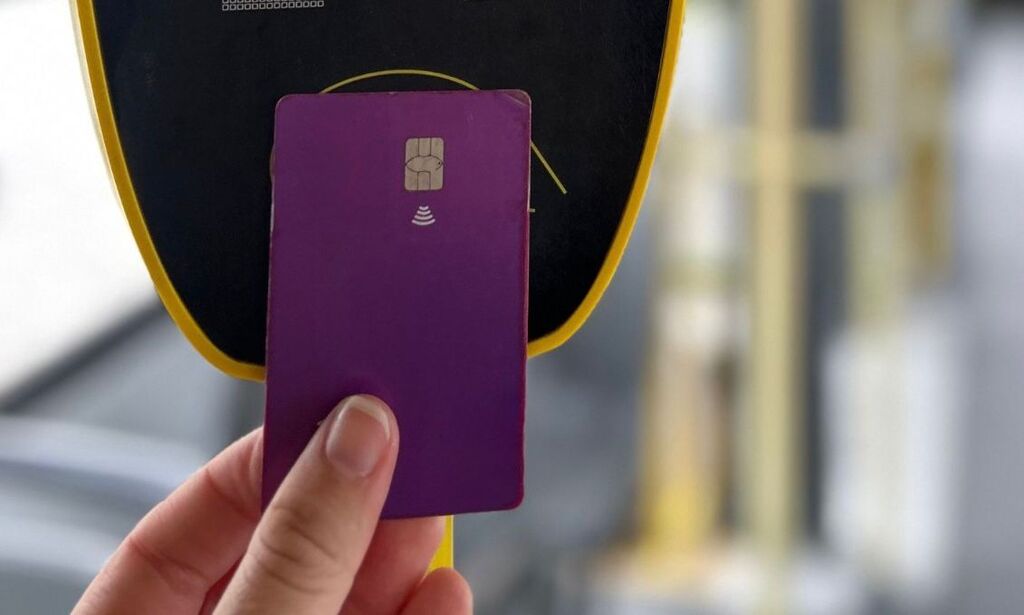 Ônibus de Joinville passam a aceitar cartão por aproximação